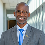 Headshot of Ian O. Williamson, Dean, The Paul Merage School of Business  University of California, Irvine